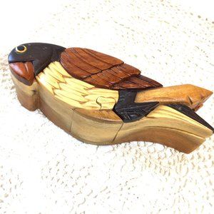 * Jewelry Mixed Woods Trinket Parrot Puzzle Box Vtg